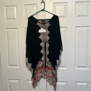 Flowy/sheer tunic top/coverup — NWT